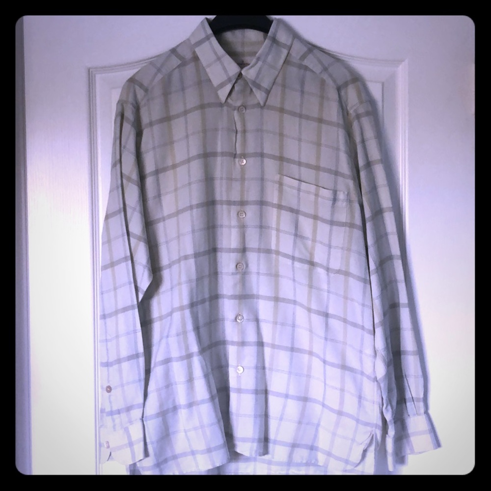 Ermenegildo Zegna long sleeve casual shirt.